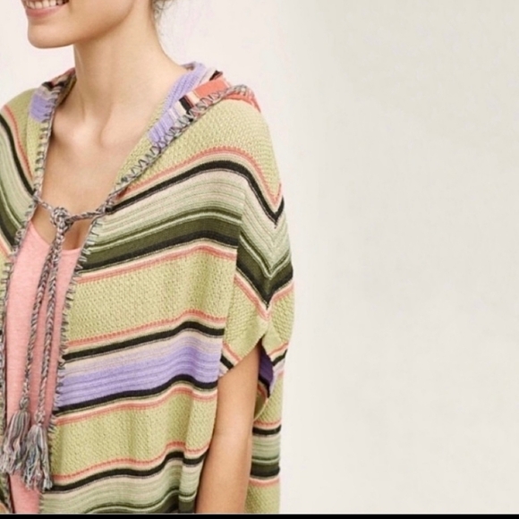 Anthropologie Moth Calexico Multicolor Stripe Knit Hooded Fringe Poncho Small - Picture 10 of 13